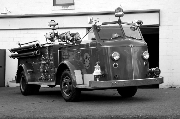 DSC_80684825_bw